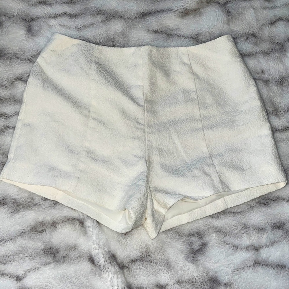 White Lace Print Shorts - BUNDLE ONLY